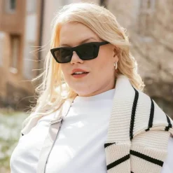 Aarni Fay Aurinkolasit, Eebenpuu