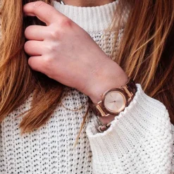 Aarni Saga Rannekello, Pahkinapuu