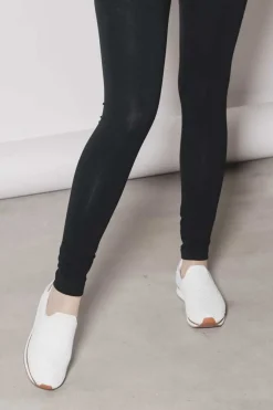 Aarre Amber Leggingsit, Musta