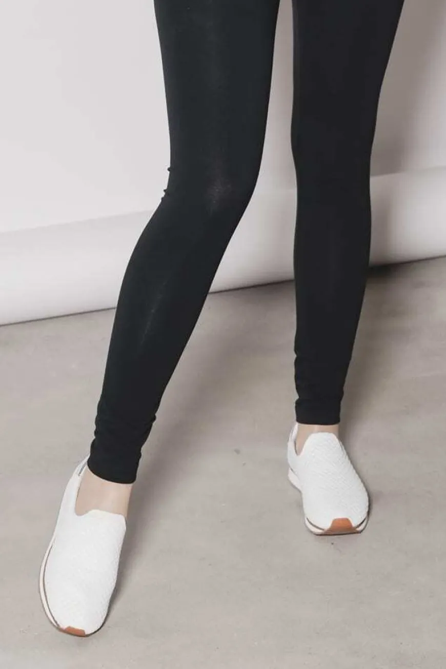 Aarre Amber Leggingsit, Musta