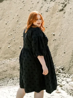 Aarre Elena Mekko, Musta Big Dot