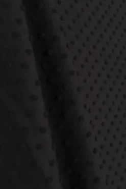 Aarre Marisa Mekko, Musta Dot