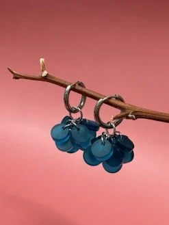 Butoni Flow Rengaskorvakorut, Hopea