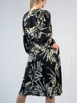 Cuosi Gemma Mekko, Musta/Valk