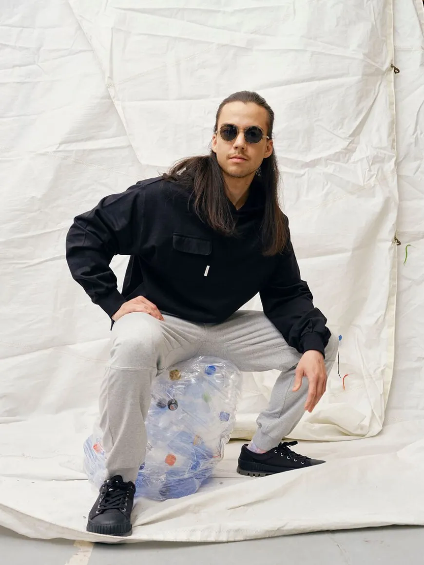 Globe Hope Fuksiitti Huppari, Musta