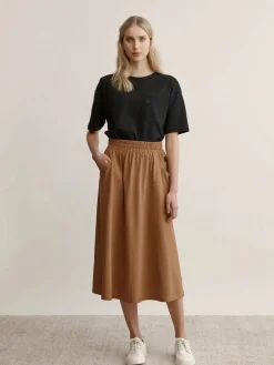 Globe Hope Luiro T-Paita, Musta