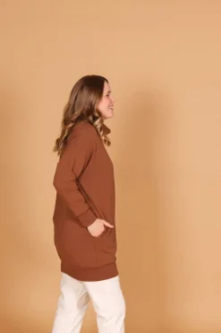 Kaarina Tunika, Ruskea