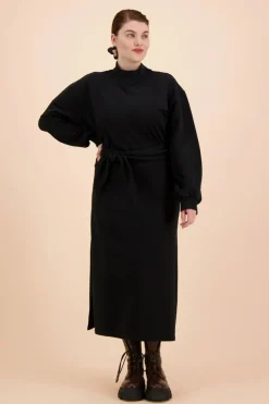 Kaiko Belted Collegemekko, Musta