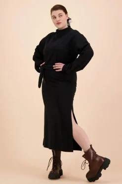 Kaiko Belted Collegemekko, Musta