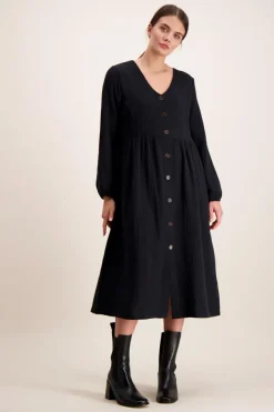 Kaiko Nappimekko, Musta