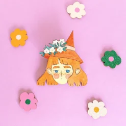 Mia Minerva Watercolor Witch Pinssi