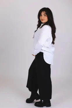 Nakoa Chloe Pellavapaita, Coconut Milk