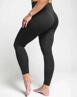 Npra Saturnus Trikoot, Musta