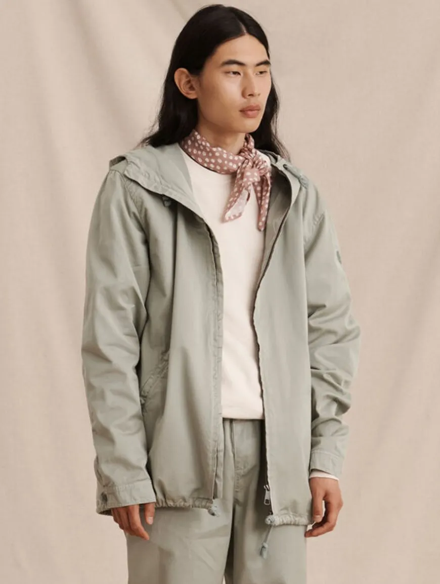 Vetoketjuanorakki, Sumunvihrea