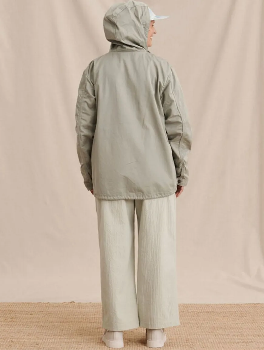 Vetoketjuanorakki, Sumunvihrea