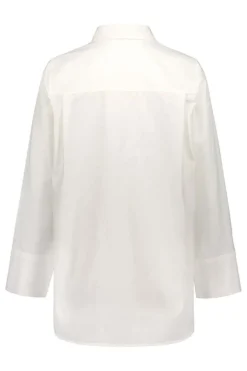 Voglia Karolina Pusero, Valkoinen